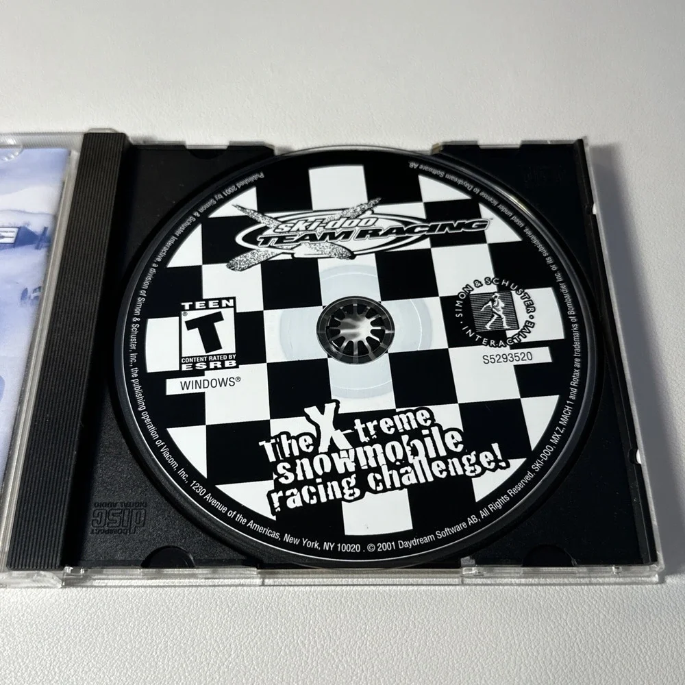 Ski-Doo Team Racing X-Treme Snowmobile Racing Challenge PC 2001 Windows Game